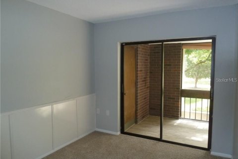 Condo in Oldsmar, Florida, 3 bedrooms  № 2209714 - photo 9