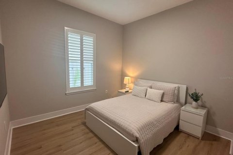 House in Winter Garden, Florida 3 bedrooms, 192.49 sq.m. № 1795374 - photo 16