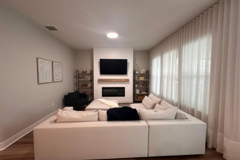 House in Winter Garden, Florida 3 bedrooms, 192.49 sq.m. № 1795374 - photo 26