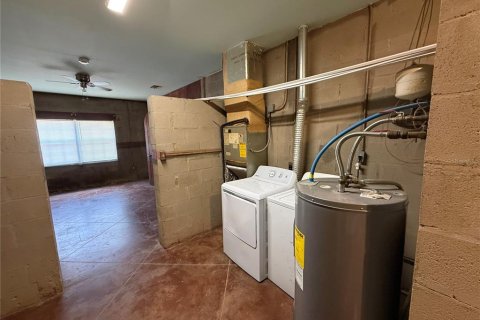 Duplex in Edgewater, Florida 2 bedrooms, 189.52 sq.m. № 2224772 - photo 3
