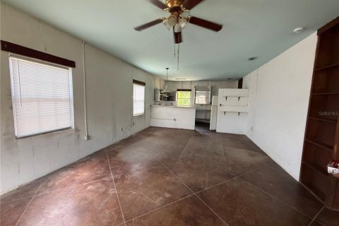 Duplex in Edgewater, Florida 2 bedrooms, 189.52 sq.m. № 2224772 - photo 6