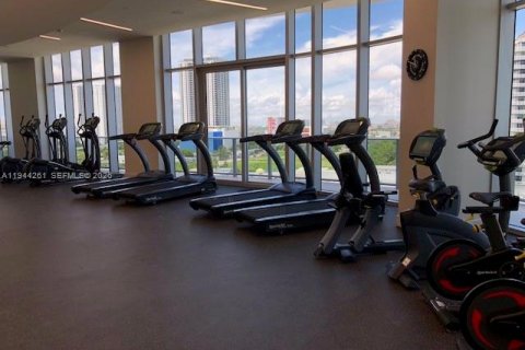 Снять в аренду кондоминиум в Майами, Флорида 1 спальня, 70.51м2, № 2000686 - фото 17