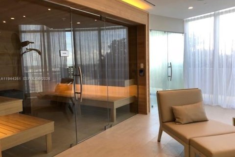 Снять в аренду кондоминиум в Майами, Флорида 1 спальня, 70.51м2, № 2000686 - фото 14