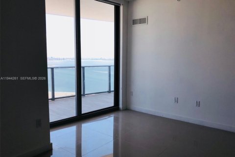 Снять в аренду кондоминиум в Майами, Флорида 1 спальня, 70.51м2, № 2000686 - фото 20