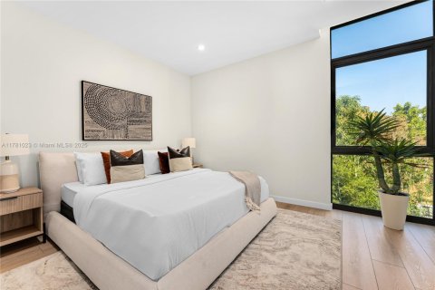 Copropriété à vendre à Miami, Floride: 3 chambres, 214.23 m2 № 1937984 - photo 24