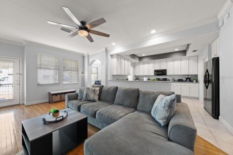 Touwnhouse à vendre à Largo, Floride: 3 chambres, 198.9 m2 № 2093139 - photo 6