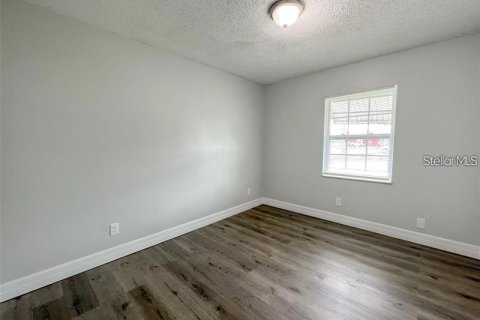Apartment in Winter Haven, Florida 2 bedrooms, 84.91 sq.m. № 2395981 - photo 5