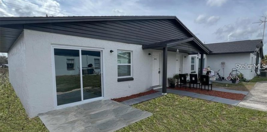 Apartment in Winter Haven, Florida 2 bedrooms, 84.91 sq.m. № 2395981