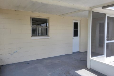 Casa en alquiler en Port Richey, Florida, 3 dormitorios, 120.77 m2 № 1916383 - foto 18