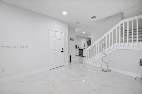 Adosado en venta en Homestead, Florida, 3 dormitorios, 152.55 m2 № 2041204 - foto 7