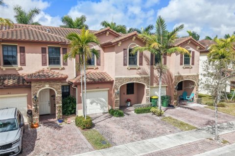 Adosado en venta en Homestead, Florida, 3 dormitorios, 152.55 m2 № 2041204 - foto 2