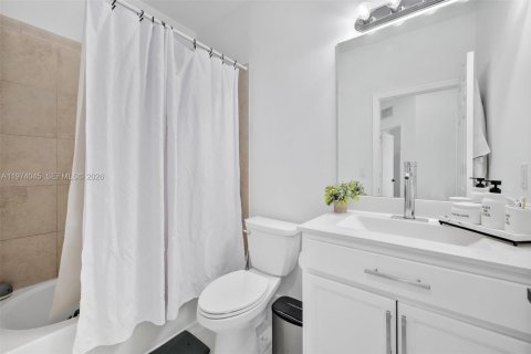 Adosado en venta en Homestead, Florida, 3 dormitorios, 152.55 m2 № 2041204 - foto 23