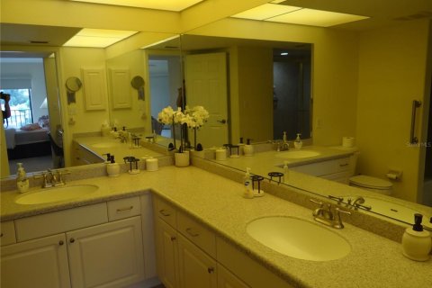 Copropriété à louer à Punta Gorda, Floride: 2 chambres, 129.51 m2 № 2109613 - photo 13