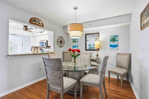 Condominio en venta en Bradenton, Florida, 2 dormitorios, 114.73 m2 № 2236509 - foto 3
