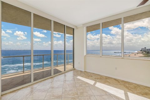 Condo in Pompano Beach, Florida, 3 bedrooms  № 1966146 - photo 12