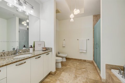 Condo in Pompano Beach, Florida, 3 bedrooms  № 1966146 - photo 24