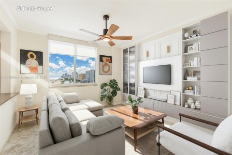 Condo in Pompano Beach, Florida, 3 bedrooms  № 1966146 - photo 17