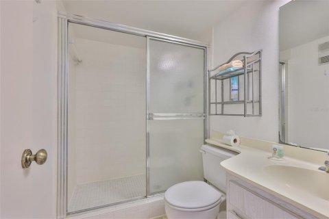 Condominio en alquiler en Seminole, Florida, 2 dormitorios, 98.01 m2 № 1899652 - foto 17