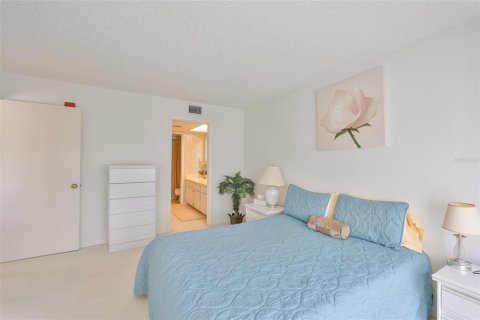 Condominio en alquiler en Seminole, Florida, 2 dormitorios, 98.01 m2 № 1899652 - foto 20