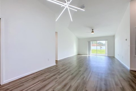 Villa ou maison à vendre à Palm Coast, Floride: 3 chambres, 139.35 m2 № 2434659 - photo 30
