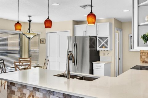 Casa en alquiler en Wellington, Florida, 3 dormitorios, 199.93 m2 № 2088274 - foto 13