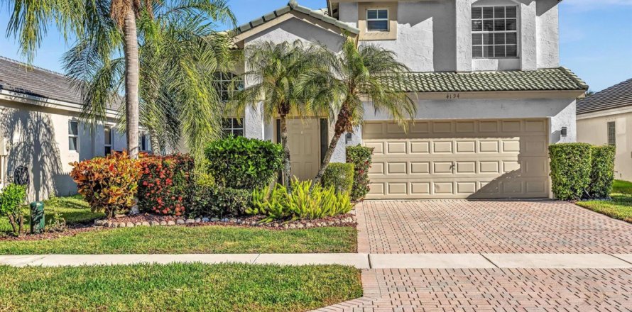 Casa en Wellington, Florida 3 dormitorios, 199.93 m2 № 2088274