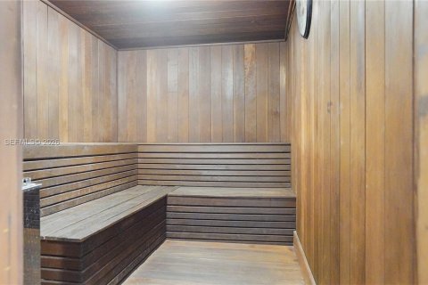 Condominio en venta en Miami Beach, Florida, 2 dormitorios, 88.16 m2 № 2185958 - foto 11
