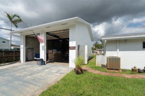 Villa ou maison à vendre à Hollywood, Floride: 3 chambres, 131.74 m2 № 1997525 - photo 10
