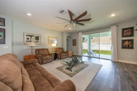 Villa ou maison à vendre à Palm Coast, Floride: 3 chambres, 251.77 m2 № 2296811 - photo 3