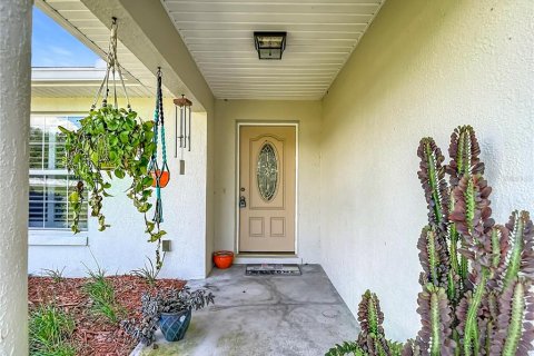 Villa ou maison à vendre à Homosassa, Floride: 3 chambres, 135.64 m2 № 2394167 - photo 5