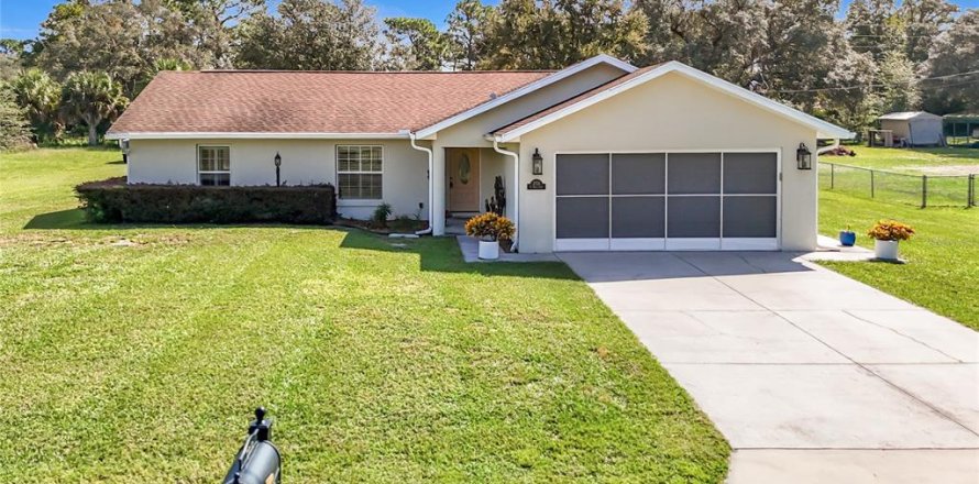 Villa ou maison à Homosassa, Floride 3 chambres, 135.64 m2 № 2394167