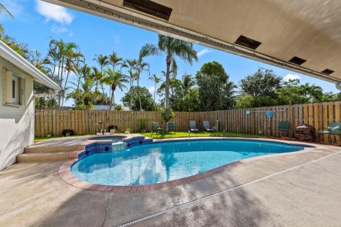 Casa en venta en Sunrise, Florida, 4 dormitorios, 172.61 m2 № 1945669 - foto 24