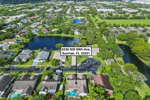 Casa en venta en Sunrise, Florida, 4 dormitorios, 172.61 m2 № 1945669 - foto 29