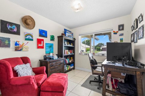 Casa en venta en Sunrise, Florida, 4 dormitorios, 172.61 m2 № 1945669 - foto 18