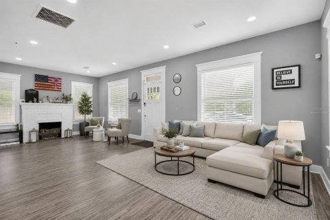 Villa ou maison à vendre à Tampa, Floride: 3 chambres, 131.18 m2 № 2342549 - photo 7