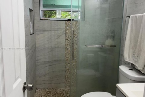 Снять в аренду виллу или дом в Холливуд, Флорида 3 спальни, 135.64м2, № 1896039 - фото 12