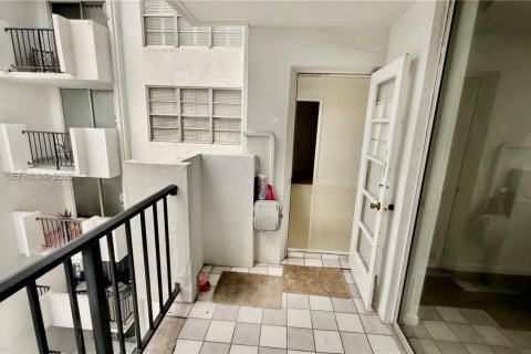 Купить кондоминиум в Авентура, Флорида 1 спальня, 80.82м2, № 2001720 - фото 13