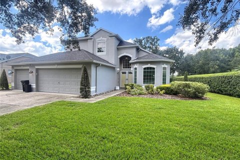 Casa en alquiler en Casselberry, Florida, 4 dormitorios, 208.94 m2 № 1913829 - foto 1