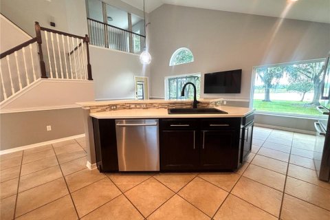 House in Casselberry, Florida 4 bedrooms, 208.94 sq.m. № 1913829 - photo 9