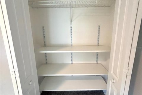 Снять в аренду виллу или дом в Кэсселберри, Флорида 4 комнаты, 208.94м2, № 1913829 - фото 28