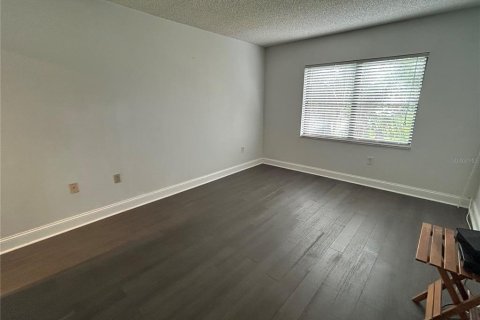 Condominio en alquiler en Bradenton, Florida, 2 dormitorios, 106.28 m2 № 1882966 - foto 15