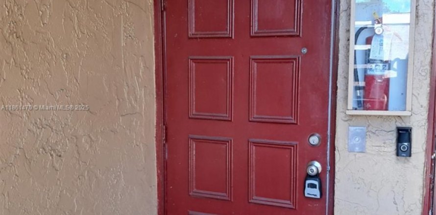 Condo à Sunrise, Floride, 2 chambres № 1892158