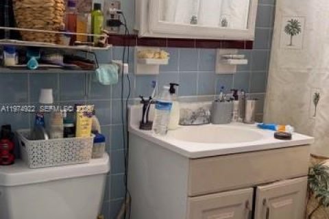 Condominio en venta en Miami Beach, Florida, 1 dormitorio, 67.82 m2 № 2091155 - foto 4