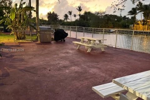 Condominio en venta en Miami Beach, Florida, 1 dormitorio, 67.82 m2 № 2091155 - foto 6