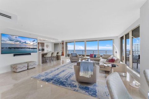 Condo in Boca Raton, Florida, 3 bedrooms  № 2387755