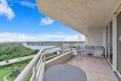 Copropriété à vendre à Boca Raton, Floride: 3 chambres, 215.44 m2 № 2387755 - photo 26