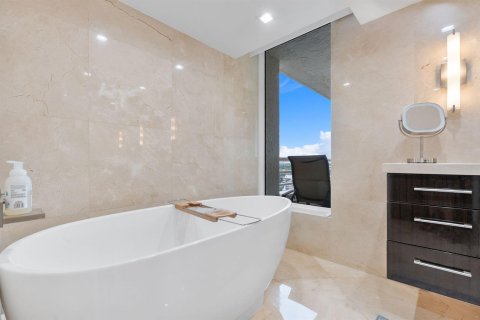 Copropriété à vendre à Boca Raton, Floride: 3 chambres, 215.44 m2 № 2387755 - photo 15