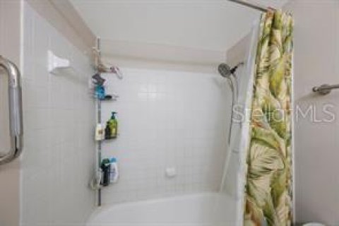 Купить таунхаус в Сент-Питерсберг, Флорида 5 комнат, 118.91м2, № 2115234 - фото 28