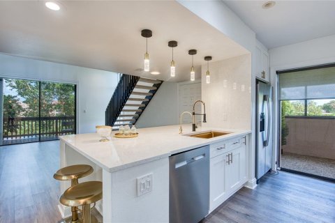 Copropriété à vendre à Saint Petersburg, Floride: 3 chambres, 150.5 m2 № 2302236 - photo 20