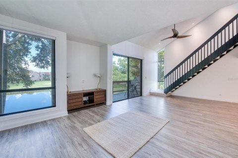Copropriété à vendre à Saint Petersburg, Floride: 3 chambres, 150.5 m2 № 2302236 - photo 7